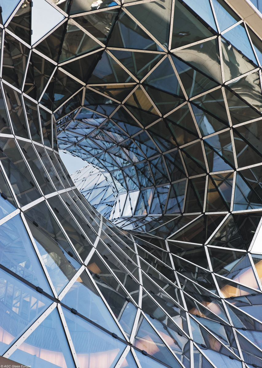 MyZeil, Frankfurt, Německo. Stopray Vision 50T – Fuksas (foto Jean-Michel Byl)