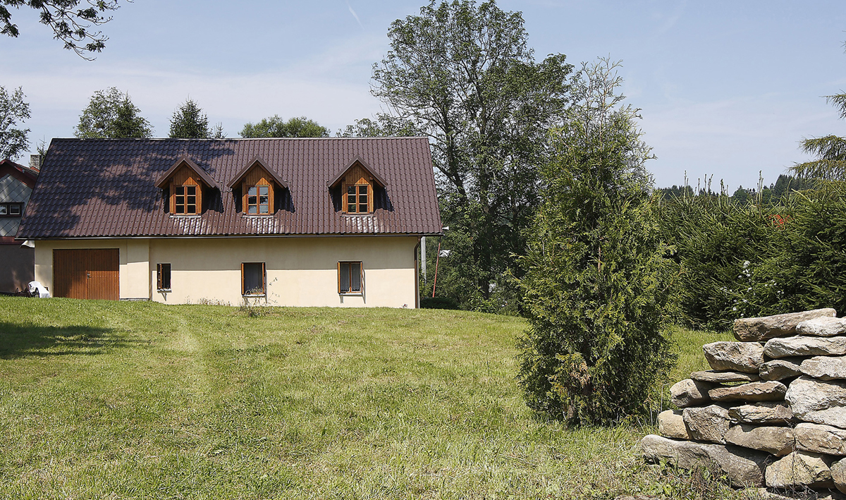 Krytina Lindab Topline na domě ve Svratce