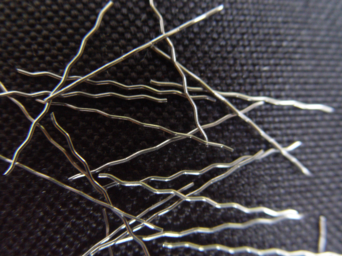 Obr. 6: Oceľové výstužné vlákna