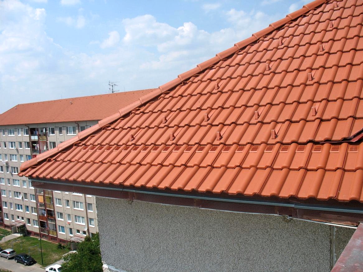 Podstřešní okapový systém