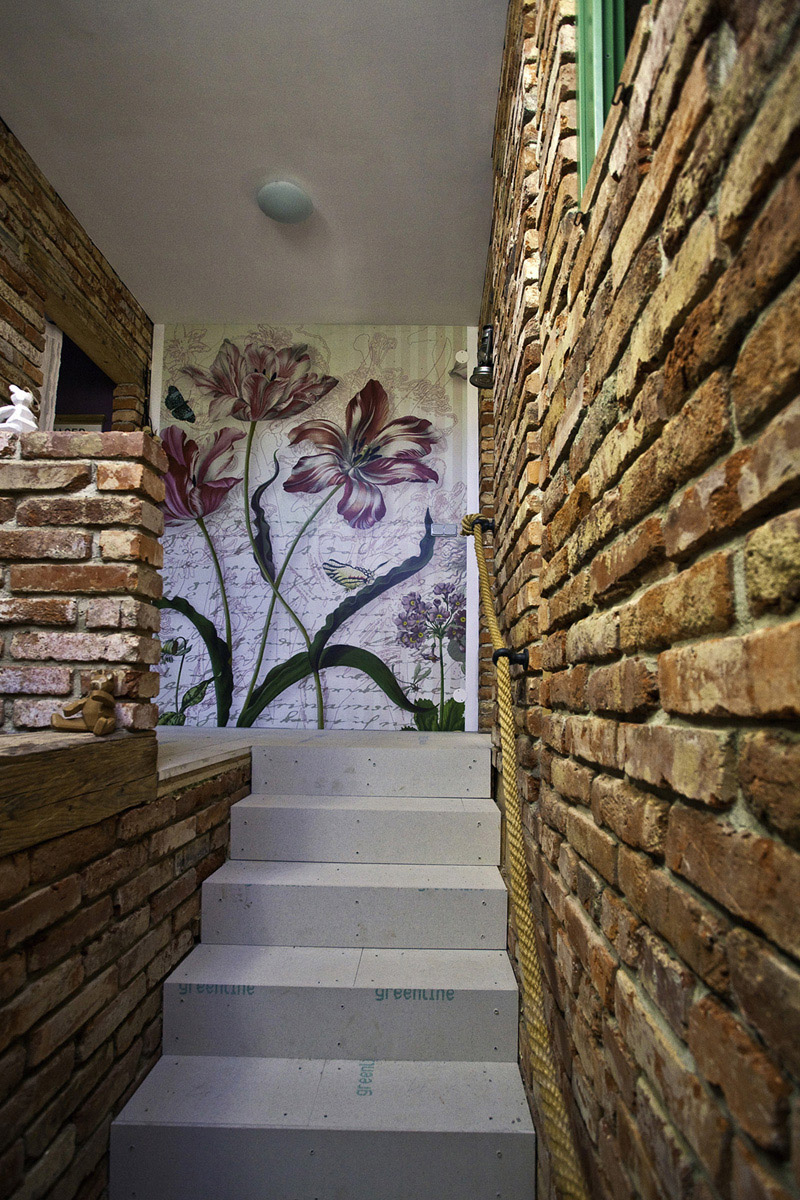 Dřevostavba DOMY D.N.E.S. s kombinací původních materiálů a moderních technologií