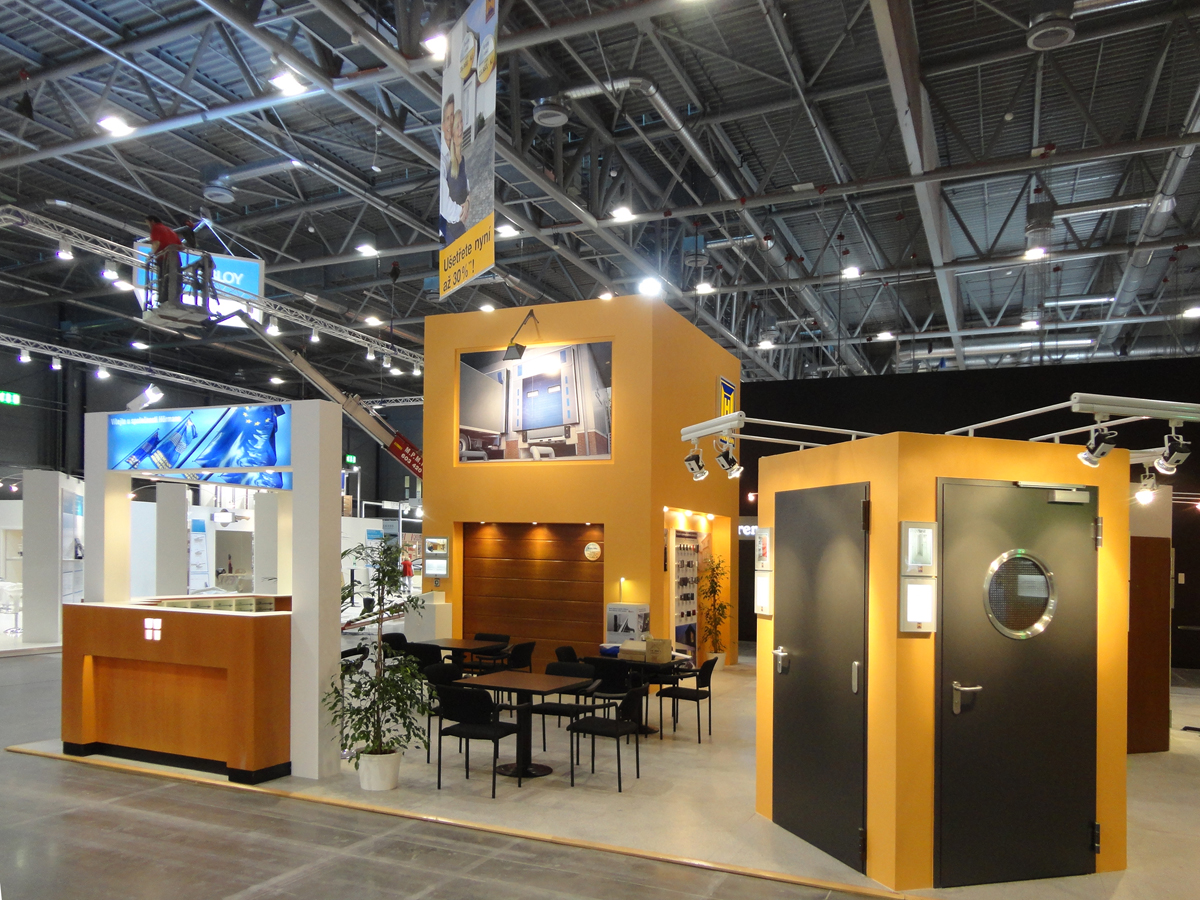 Stánek společnosti Hörmann na IBF 2012