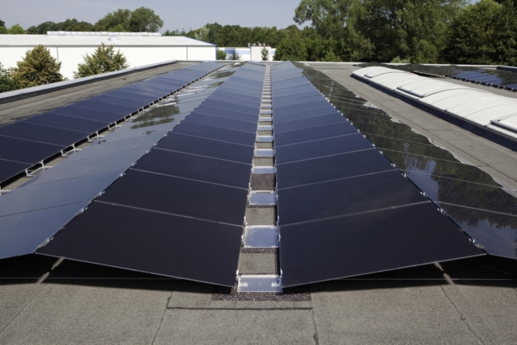 Fotovoltaické moduly Schüco Blackline