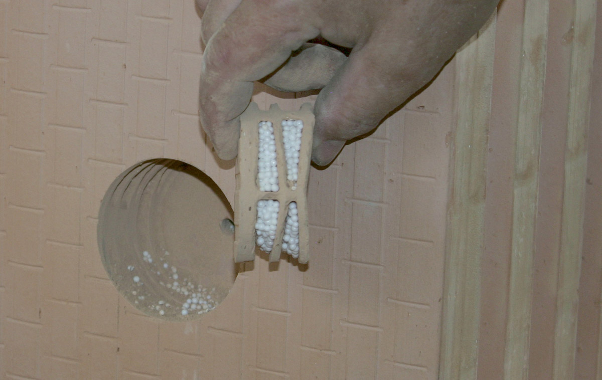 Otvor pro elektroinstalaci