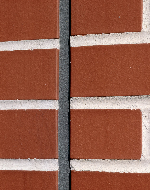 Obr. 5: Aplikace impregnované komprimované pásky Illmod 600