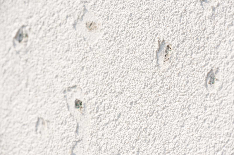 Poškození, které se může objevit na povrchu zateplovacího systému v důsledku krupobití