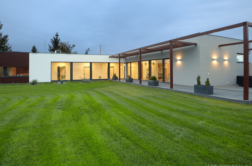 Zvláštní uznání – Atriový rodinný dům v Nemilanech u Olomouce