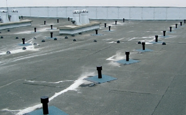 Odvětrávání dvouplášťové střechy po aplikaci foukané izolace