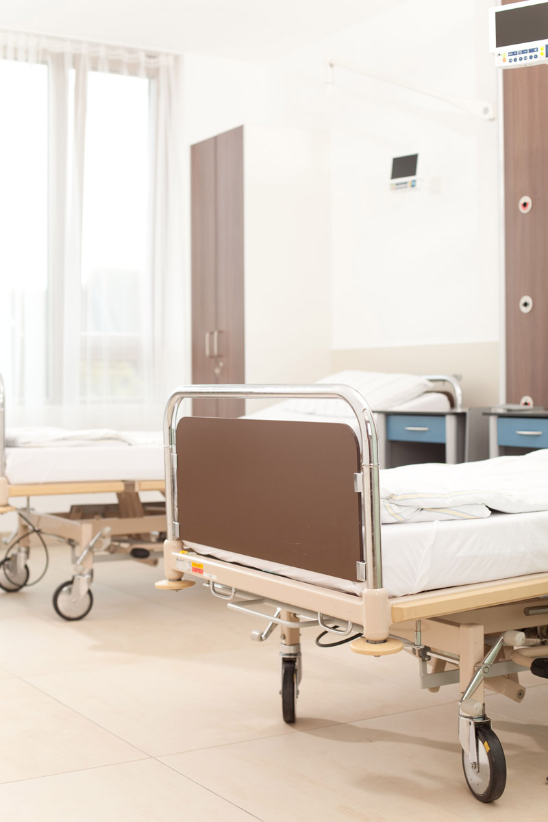 Ekologické pokoje nabízejí přátelskou atmosféru. Pokoje se vyznačují teplými hnědými odstíny. Speciálním vybavením s minimem škodlivých látek byly koncipovány speciálně pro pacienty s MCS syndromem. 