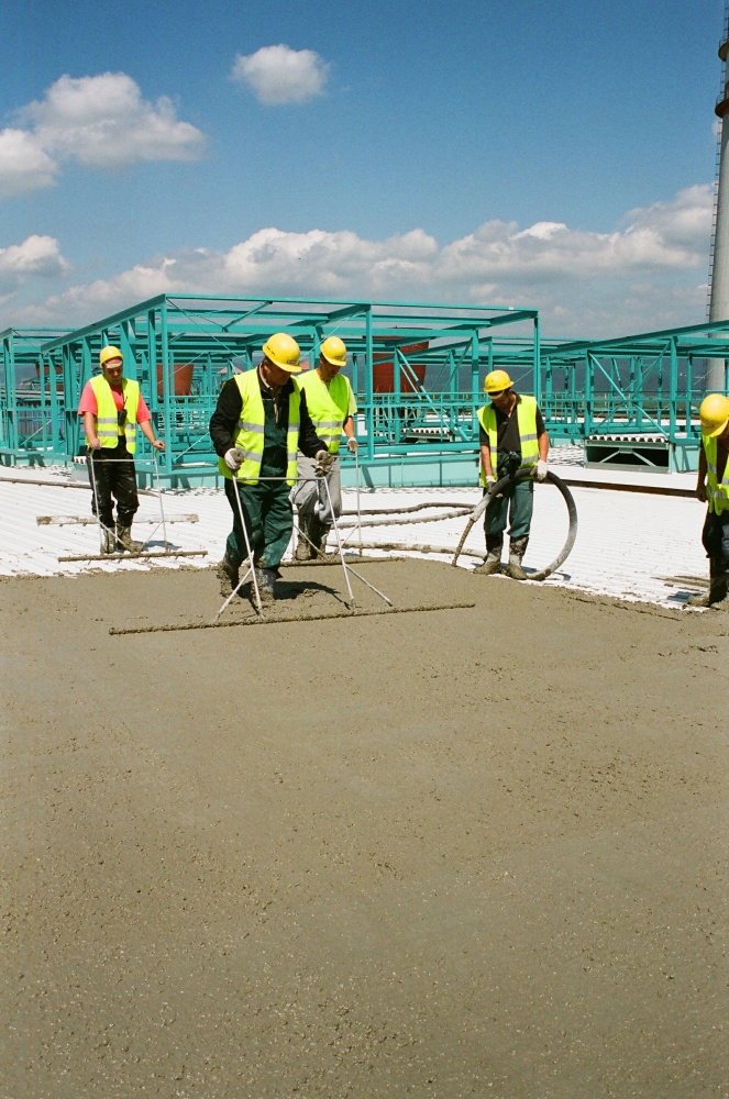 Rovnání povrchu provedeného z cementové pěny PORIMENT PS