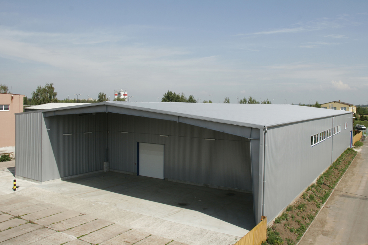 Hala Sběrných surovin v Praze