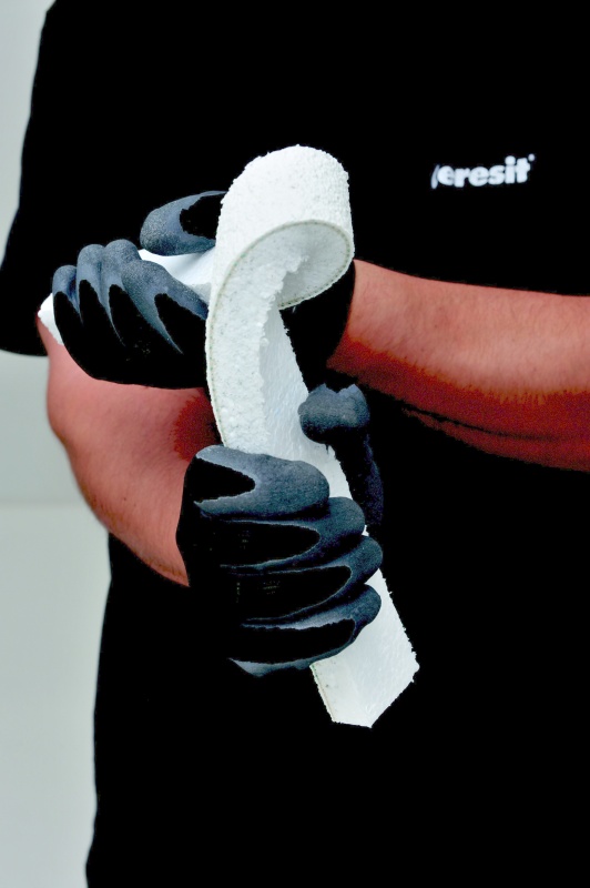 Extrémní flexibilita a odolnost omítky Ceresit CT 79 