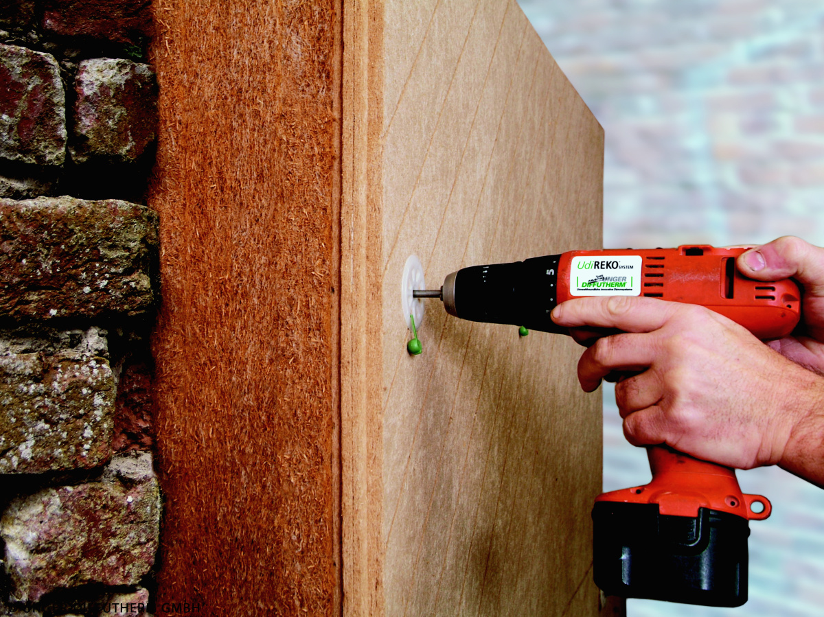 Sendvičová dřevovláknitá tepelněizolační deska UdiRECO®