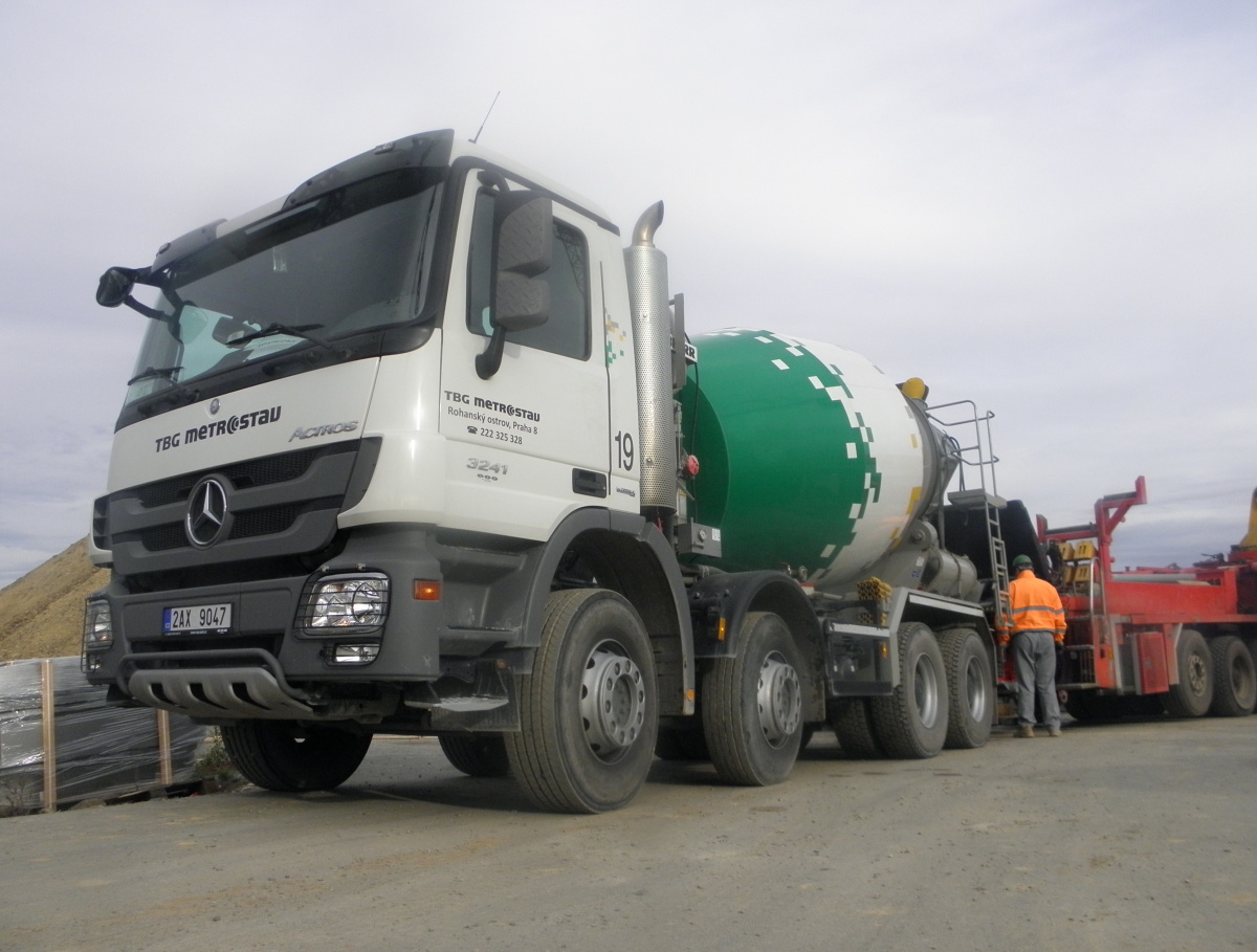 Doprava a čerpání Permacretu