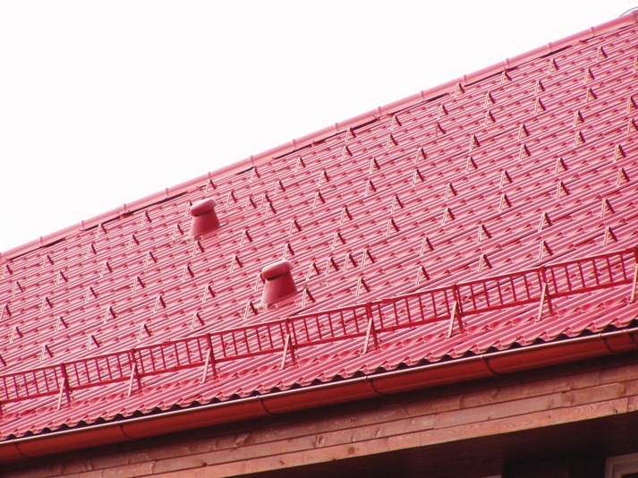 Protisněhové háky a mříž