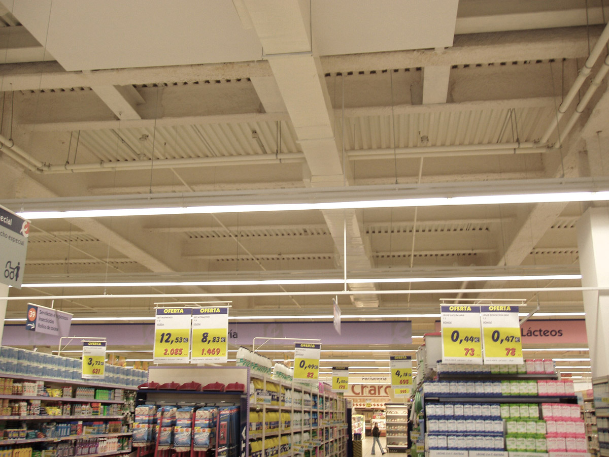 Ochrana ocelové konstrukce a spřažených stropů. Obchodní centrum, Malaga, Španělsko. 