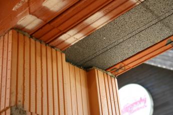 Obr. 8: Podmaltování překladů