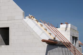 Masivní střešní konstrukce Ytong Komfort