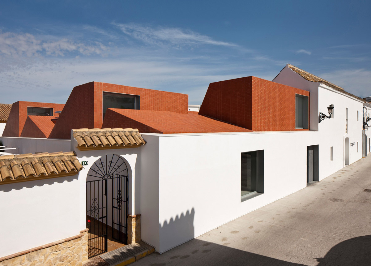 Obr. 5: Kuchařská škola v bývalých jatkách, Cádiz, Španělsko