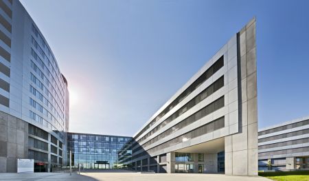 SunGuard SN 29 / 18 pomáhá ovlivňovat klima uvnitř budov