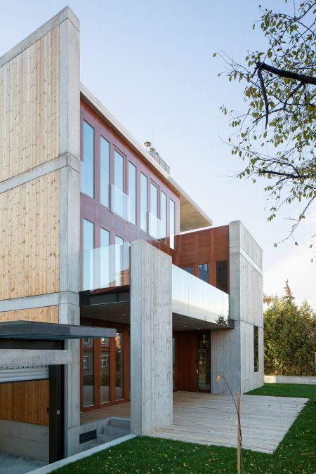 Crescon Prochazkova 04