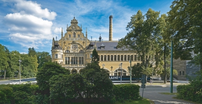 Revitalizace městských lázní na galerijní objekt