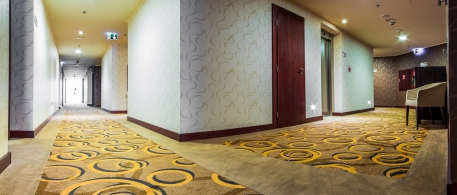 Podlahové systémy Thomsit v bratislavském hotelu DoubleTree by Hilton