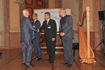 Baumit oceněn v soutěži Nejlepší výrobce stavebnin roku 2013