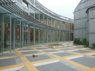 Materiály Thomsit při dostavbě gymnázia v Ústí nad Labem 