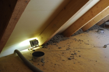 Detail aplikace Climatizeru Plus® u střešních šikmin