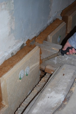 Řešení u zhlaví dřevěných trámů (zdroj Ciur)