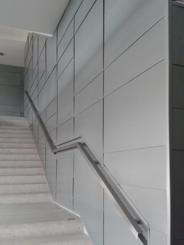 Turancar Busport s titanzinkem v interiéru