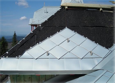 DELTA od firmy Dörken v skladbách striech hotela Kempiski