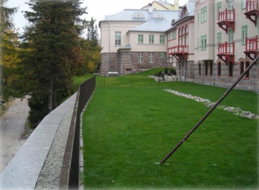 DELTA od firmy Dörken v skladbách striech hotela Kempiski