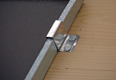 Úhlová pevná příponka