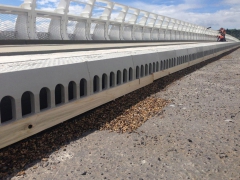 RONN DECK na Trojském mostě v Praze době výstavby