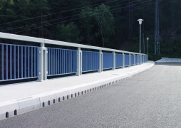 RONN DECK na přehradní hrázi Husinec na řece Blanici