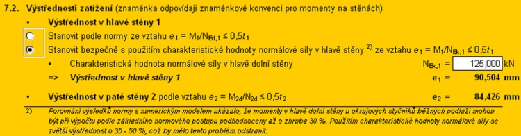 Ukázka z programu Výstřednost EC6 v1.0. Uživatel má možnost zvolit způsob výpočtu excentricity zatížení v hlavě dolní stěny.
