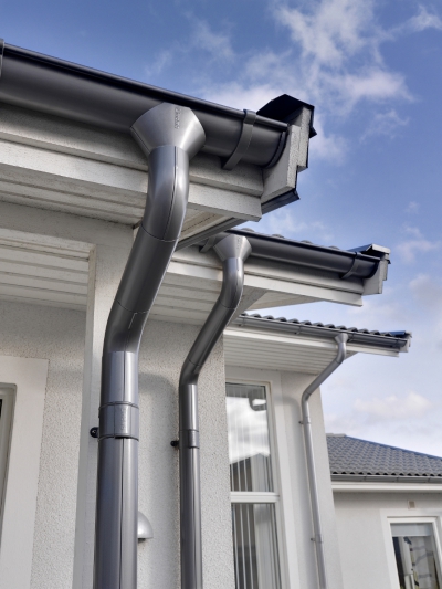 Lindab rozšiřuje okapový systém Rainline o řadu Standard