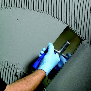 Obr. 2b: Stěrková hydroizolace PCI Serccoral® 2K Rapid