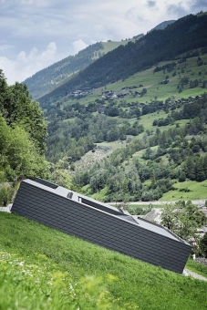 Rodinný dům ve Švýcarských Alpách s výrobky firmy PREFA Aluminiumprodukte