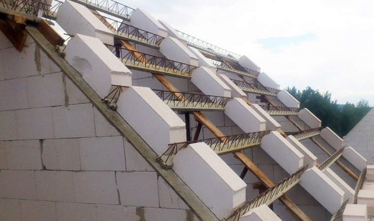 Rozmístění trámců