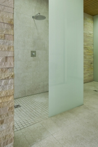 Mozaiky RAKO v prostorách třineckého bazénu