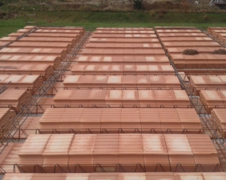 Obr. 2: Ztužující žebra před betonáží 