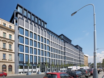 Obr. 15: Fasáda v ulici Na Florenci