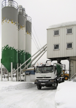 Betonárna v Jablonci nad Nisou s celoročním provozem a zařízením pro ohřev kameniva a záměsové vody