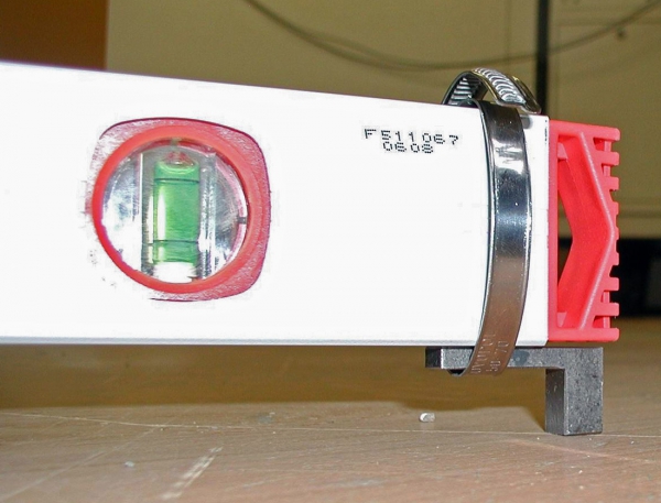 Obr. 4: Příklad lati s podložkou