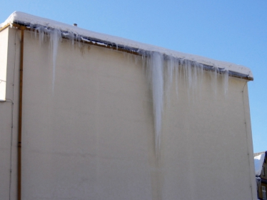 Obr. 5: Nesprávné umístění odpadní trouby