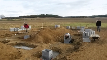 Obr. 3: Příprava betonáže základových patek