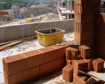 MALMIX se využívá na stavbách rodinných domů i velkých obytných souborů